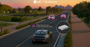 LG전자가 글로벌 반도체 기업 퀄컴 테크날러지스와 함께 개발한 생성형 인공지능(AI) 기반 차량용 고성능 컴퓨팅 장치(HPC)를 공개한다. 사진은 AI 캐빈 플랫폼이 전방의 차량을 인지하고 맞춤형 가이드를 제공하는 이미지. /사진=LG전자 제공