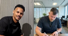 롯데 자이언츠가 새 외국인 투수 엘빈 로드리게스와 제레미 비슬리를 영입했고 빅터 레이예스와 재계약을 마쳤다. 사진은 11일 롯데에 입단한 로드리게스(왼쪽)와 비슬리. /사진=롯데 자이언츠 제공