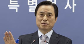 12·3 비상계엄 관련 내란·외환 의혹을 수사했던 내란 특검팀이 최종 수사 결과를 발표했다. 사진은 조은석 특별검사가 15일 오전 서울 서초구 고등검찰청에서 180일간의 수사 기간을 마치고 최종 수사 결과를 발표하고 있는 모습. /사진=뉴스1(공동취재단)