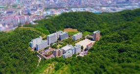 창신대학교가 2026학년도 정시 모집 원서 접수를 실시한다. 사진은 창신대 전경 모습. /사진=부영그룹