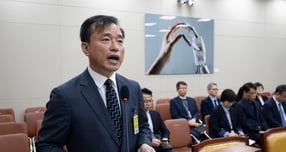 김종철 방송미디어통신위원회 위원장 후보자가 16일 서울 여의도 국회에서 열린 인사청문회에서 모두 발언을 하고 있다. /사진=뉴스