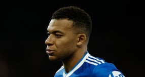 프랑스 파리 노동법원이 프로축구팀 파리 생제르맹(PSG)이 선수 킬리안 음바페에게 6000만유로(약 1030억원)를 지불해야 한다고 밝혔다. 사진은 지난달 26일 그리스 카라이스카키스 스타디움에서 열린 경기에 출전한 음바페의 모습. /사진=로이터