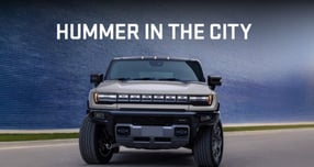 신차 공백 장기화로 한국GM 대리점의 하루 평균 판매량이 0.5대 수준까지 떨어진 가운데 본사의 불투명한 투자·신차 계획과 노조의 강경한 철수 발언이 겹치면서 판매 현장이 직격탄을 맞고 있다. 사진은 내년 출시 예정인 허머. /사진=한국GM