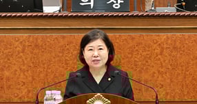 의정부시의회 윤리특별위원회는 17일 겸직 금지 의무 위반으로 징계안이 회부된 이계옥 의원에 대해  ‘제명’을 의결했다./사진제공=의정부시의회