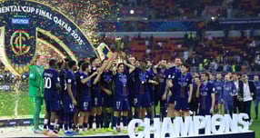 파리 생제르맹이 국제축구연맹이 주관한 인터콘티넨털컵 우승 트로피를 차지했다. 사진은 우승을 차지한 PSG 선수단. /사진=로이터