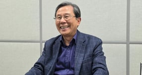 독일 기본법에 보장된 소유권의 사회적 책임은 독일 기업들이 의결권과 배당권을 분리하고 기업의 이익을 사회로 환원하는 재단 중심의 지배구조를 안착시키는 동기가 됐다.  그래픽은 이원재단 제도 묘사 그래픽. /그래픽=김성아 기자