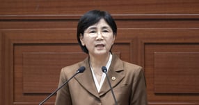 이선희 경북도의원이 19일 열린 제359회 경상북도의회 제2차 정례회 제4차 본회의에서 5분 자유발언을 하고 있다./사진제공=경북도의회