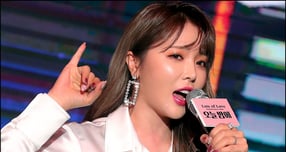 '주사이모' 친분설?… 홍진영 "12년 전 협찬 인증샷, 기억도 안나"