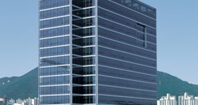 LS전선이 전기차 부품 자회사 LS이브이코리아(LSEVK)의 상장 무산을 둘러싼 책임 공방에서 사모펀드 케이스톤파트너스의 매수청구권(풋옵션) 청구에 맞서 반소를 제기했다. 사진은 LS전선의 경기 안양 본사 전경. /사진=LS전선 제공