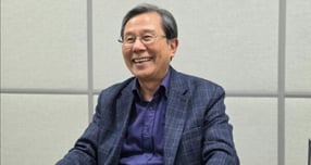세계 3위의 경제 대국, 독일을 지탱하는 저력은 화려한 마천루가 아니라 수백년을 버텨온 '미텔슈탄트'(강소기업)의 뿌리인 재단 중심 지배구조에서 나온다. 사진은 인터뷰에 나선 조병선 한국가족기업연구원장의 모습. /사진=김성아 기자