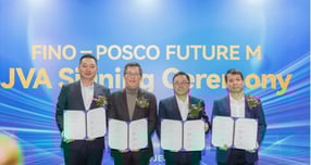 (왼쪽부터) 김동환 피노 대표, 윤태일 포스코퓨처엠 에너지소재마케팅본부장, 주종완 CNGR 부총재, 따이주푸(Dai Zhufu) 씨앤피신소재테크놀로지 대표이사의 모습. /사진=포스코퓨처엠