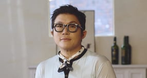 최근 조폭 연루 의혹으로 연예 활동을 잠정 중단한 조세호가 평소 각별한 애정을 쏟아왔던 패션 브랜드 사업마저 정리했다. /사진=조세호 인스타그램