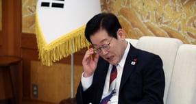 .이재명 대통령이 방송미디어통신심의위원회 출범 후 약 3개월 만에 첫 위원을 위촉했다. /사진=청와대통신사진기자단