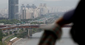 성수전략정비구역 1지구 조합이 시공사 선정을 위한 현장설명회를 오는 30일 개최한다. 사진은 한강 다리에서 바라본 서울 성수전략정비구역 모습. /사진=뉴시스