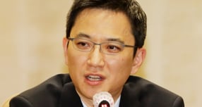 허은철 GC녹십자 대표가 신년사를 공개했다. 사진은 2020년 혈장치료제 개발 관련 간담회에 참석한 허 대표. /사진=뉴스