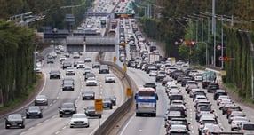 4일 고속도로 혼잡이 서울 방향에 집중될 것으로 보인다. 사진은 지난해 10월9일 오전 서울 서초구 잠원IC 인근 경부고속도로. /사진=뉴스