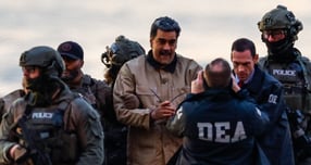 지난 5일(현지 시각) 법정 출석을 위해 뉴욕 맨해튼에 도착한 니콜라스 마두로 베네수엘라 대통령. /사진=로이터