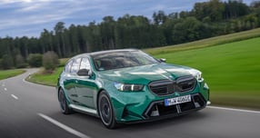 한국자동차기자협회가 2026년 1월의 차에 BMW 뉴 M5 투어링을 선정했다. /사진=BMW코리아