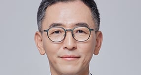 사진은 올해 1년 연임에 성공한 우석문 신한라이프케어 대표. /사진=신한라이프