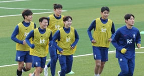 이민성 감독이 이끄는 23세 이하 축구대표팀이 6년 만에 아시안컵 정상을 목표로 첫 경기에 나선다. 사진은 지난해 12월15일 충남 천안 대한민국 축구종합센터에서 훈련을 진행 중인 아시아축구연맹 23세 이하 아시안컵 대표팀. /사진=뉴스