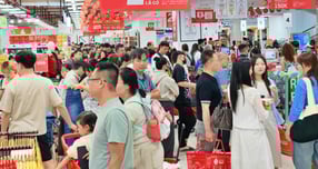 롯데마트가 글로벌 경쟁력을 키우며 내수에서의 부진을 만회하기 위해 나섰다. 사진은 롯데마트 다낭점 매장 전경. /사진=롯데쇼핑