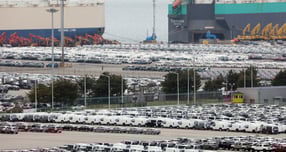 경기 평택시 포승읍 평택항에 수출용 차량이 세워져 있는 모습. / 사진=뉴스1 김영운 기자 /사진=(평택=뉴스1) 김영운 기자