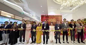 쿠우쿠우가 지난 10일 베트남 나트랑에 '나트랑 골드코스트점'을 개점했다. /사진=쿠우쿠우