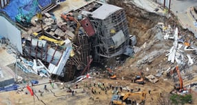 광명 신안산선 건설사고조사위원회(사조위)가 사고 원인에 대한 추가 검증을 위해 조사 기간을 4월까지 연장했다. 사진은 지난해 4월 경기 광명시 일직동 신안산선 복선전철 5-2공구 붕괴 현장 모습. /사진=뉴스