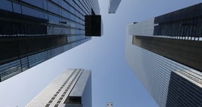 국내 주식시장의 시가총액이 최근 1년 새 80%가량 급증한 것으로 조사됐다. 사진은 삼성전자  서울 서초사옥. /사진=뉴스