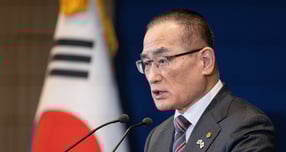 위성락 국가안보실장이 9·19 남북 군사합의 복원을 검토 중이라고 전했다. 사진은 위 안보실장이 14일 일본 오사카에 마련된 대한민국 프레스센터에서 한·일 정상회담 등 주요 성과 관련 브리핑을 한 모습. /사진=뉴시스