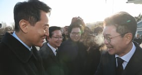 서울 수성? 탈환?...'초접전' 오세훈 vs 정원오, '부동산 전쟁'의 승자는