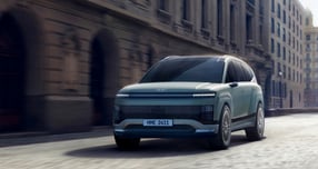 "테슬라 뇌를 현대차 로봇에"… 옵티머스 개발 '밀란 코박' 자문 합류