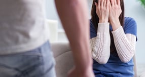 전문직 남편에게 이혼을 요구했다는 여성의 사연이 전해졌다. 사진은 기사의 이해를 돕기 위함. /사진=클립아트코리아