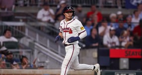 김하성(애틀랜타 브레이브스)이 손가락 부상에 따른 수술 여파로 시즌 개막 초반 결장은 물론 오는 3월에 열리는 월드베이스볼클래식(WBC) 출전도 불가능해졌다. 사진은 지난 시즌 김하성의 주루 장면. /사진=로이터