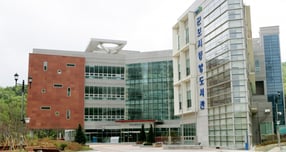 군포시 중앙도서관 전경. /사진제공=군포시