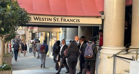 국내 제약·바이오 기업들이 'JP모건 헬스케어 콘퍼런스'(JPMHC)를 통해 사업 확대 계획을 발표하고 신규 성과 가능성을 소개했다. 사진은 JPMHC 행사장인 미국 샌프란시스코 더 웨스틴 세인트 프랜시스 호텔에 입장하는 업계 관계자들. /사진=김동욱 기자