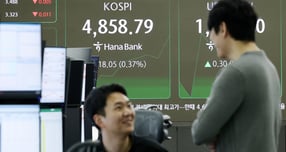 사진은 19일 서울 중구 하나은행 딜링룸. /사진=뉴스