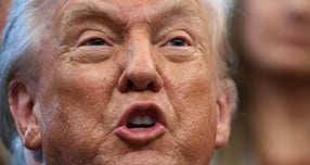 그린란드는 석유와 천연가스는 물론 철·구리·니켈·우라늄·코발트 등 각종 지하자원이 풍부해 '자원의 보고'로 통한다.  사진은 그린란드 주요 원자재 매장량 개요. /사진=강지호 기자(머니S)