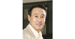 권기범 동국제약 회장(사진)이 한국제약바이오협회 차기 이사장으로 선임됐다. /사진=한국제약바이오협회