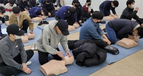 안양시 사회복무요원 심폐소생술 교육 장면. /사진제공=안양시