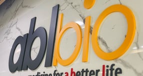 로벌 인지도 강화와 외국인 투자자와의 소통을 강조한 에이비엘바이오가 자사 유튜브 채널을 통해 영문으로 된 기업소개 영상을 업로드했다. /사진=에이비엘바이오 제공 