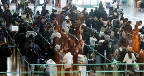 사진은 지난 13일 인천국제공항 제1여객터미널 출국장에 시민들이 출국수속을 하고 있는 모습./사진=뉴시스 