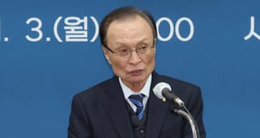 이해찬 민주평화통일자문회의 수석부의장이 향년 73세로 별세했다. 사진은 취임사를 하는 모습.  /사진=뉴시스