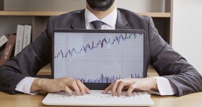 금감원이 주식 투자 불법 리딩방에 현혹되지 말라며 주의를 당부했다. /사진=클립아트코리아