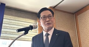 김성은 대한주택건설협회 신임 회장이 27일 서울 영등포구 여의도 모처에서 진행된 출입기자단 간담회에서 발언하고 있다. /사진=장동규 기자