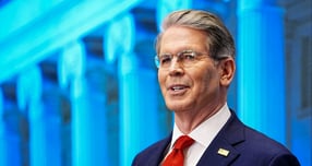 스콧 베선트 미국 재무장관이 지난 28일(이하 현지시각) 한국 국회가 무역 협정안을 통과하기 전까지는 25% 관세가 적용된다고 전했다. 사진은 베선트 장관이 지난해 12월17일 미국 워싱턴D.C 재무부에서 열린 기자회견에 참석한 모습. /사진=로이터