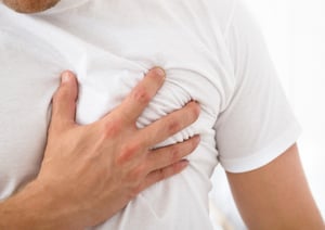 대동맥 박리 증상이 느껴진다면 병원에서 즉시 치료받아야 한다. 사진은 기사 내용과는 무관함. /사진=클립아트코리아