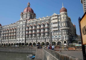 2008년 11월26일(이하 현지시각). 인도 뭄바이 전역에서 총격과 폭탄 소음이 울렸다. 사진은 2014년 11월26일 테러 사건이 발생한 곳 중 하나인 뭄바이 타지마할 호텔의 모습. /사진=로이터 