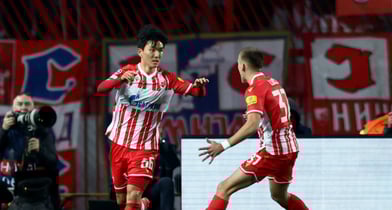 미드필더 황인범이 네덜란드 프로축구 정규리그에서  첫 공격포인트를 기록하며 페예노르트의 완승에 기여했다. 사진은 2023년 시즌 모습. /사진=로이터 