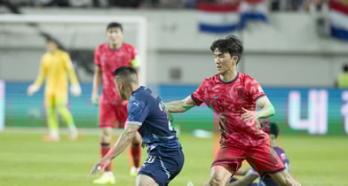 홍명보 한국축구대표팀 감독이 황인범의 파트너 찾기에 나선다. 사진은 대표팀에서 활약 중인 황인범. /사진=뉴시스